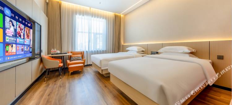 格尔木枫锦酒店(盐湖广场店)图片