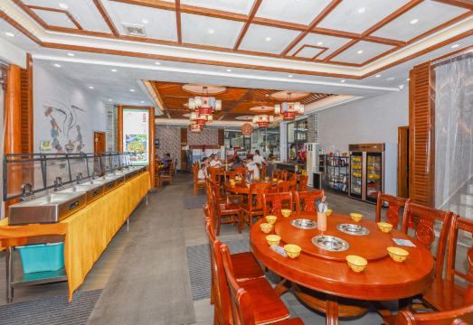 Zhangjiajie Manhaoju (Wulingyuan Huanglongdong) Hotel Overview