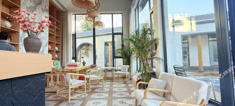 山山而川民宿图片