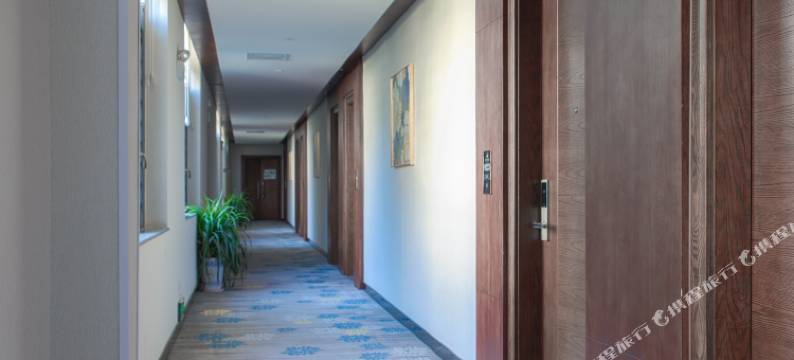 凯里馨实尚酒店(凯里市区万达广场店)图片