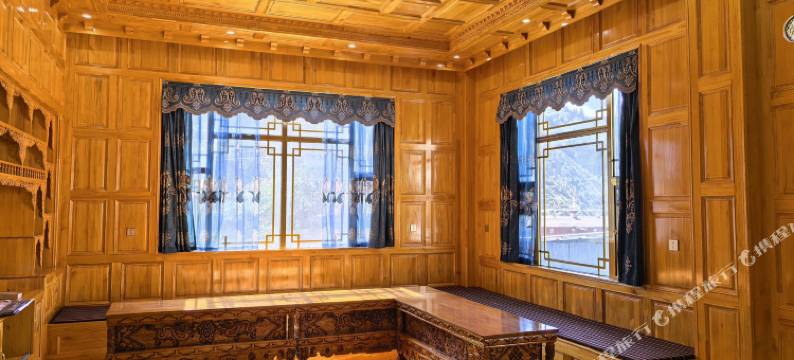 云之山野民宿(格聂店)图片