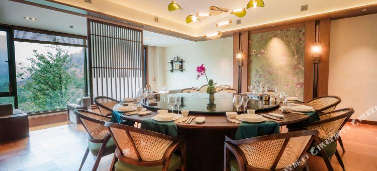 华蓥红岩十里芳菲美村图片