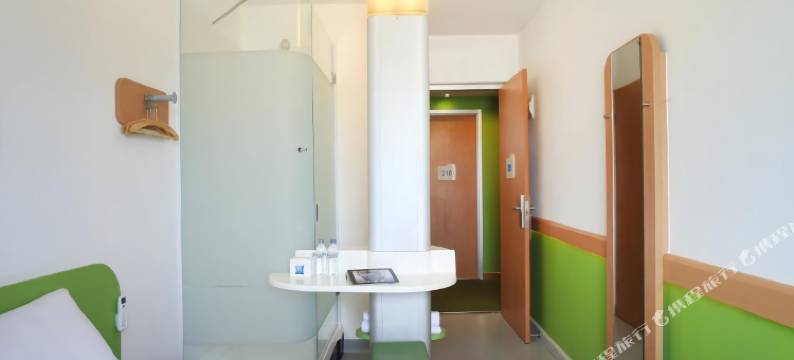 苏拉巴亚机场科迪亚酒店(Cordia Hotel Surabaya Airport - Hotel Dalam Bandara - Formerly Ibis Budget Surabaya Airport)图片