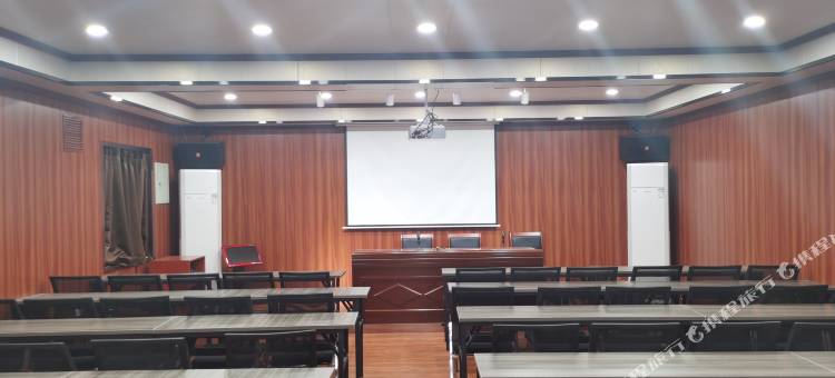 骏怡连锁酒店(榆次火车站店)图片