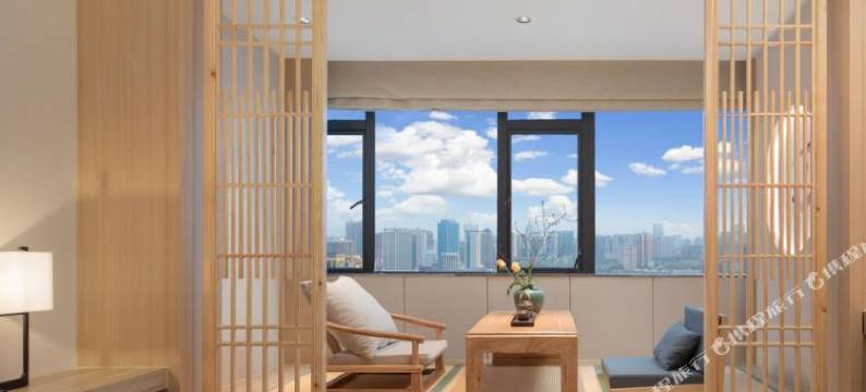 长沙璞境酒店(万家丽广场高桥北地铁站店)图片