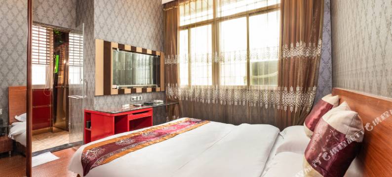 巢舍艺术酒店(莆田安福电商城店)图片