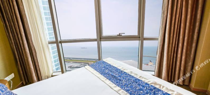 中联双子座海景酒店公寓(青岛火车站店)图片