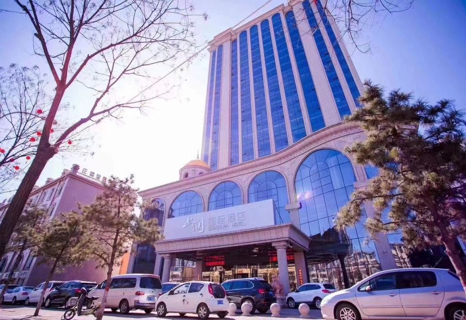 太原上澜国际酒店外景图