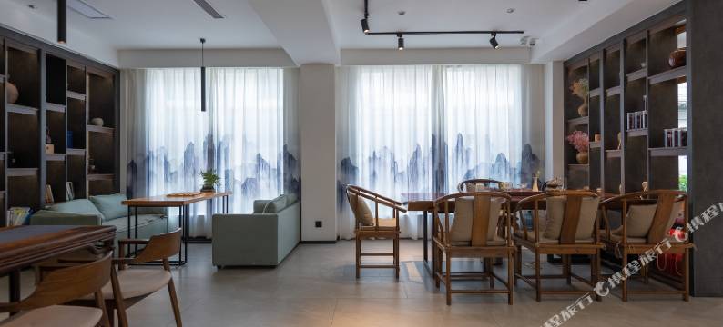 大理浣纱月·花园美宿(古城南门店)图片