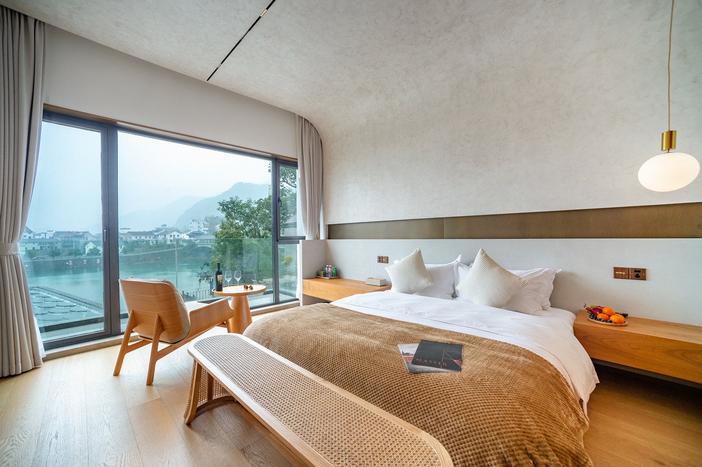 FengQiaoYebo Boutique HomestayOver view