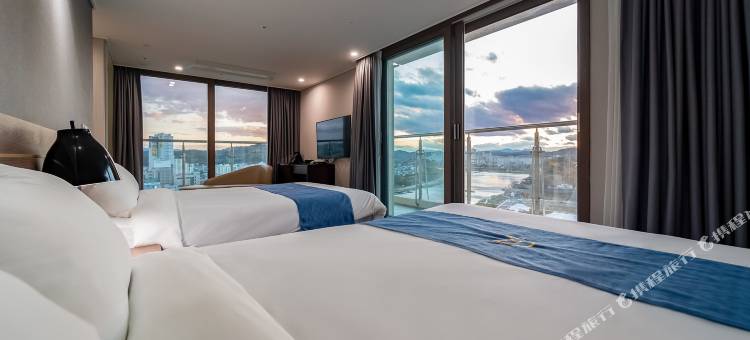 金色郁金香酒店精致南江-韩国品质(Jinju Golden Tulip Hotel Namgang)图片