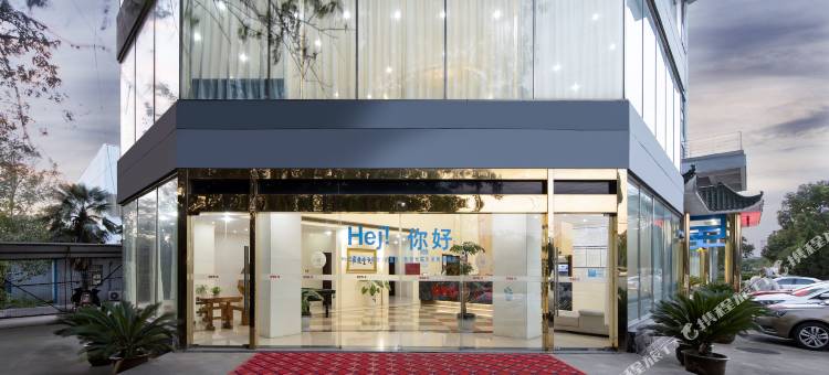 龙圣商务酒店(南通如皋长江镇店)图片