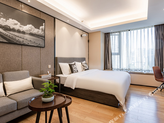 明宇丽呈睿轩酒店(金融城店)