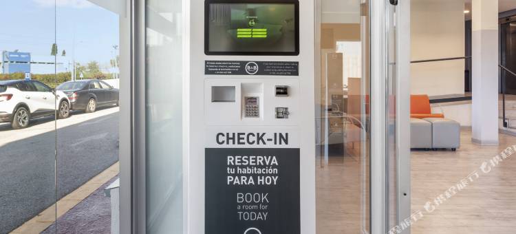 瓦伦西亚民宿酒店(B&B HOTEL Valencia Aeropuerto)图片