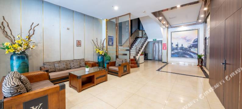 栖悦里酒店(南宁江南客运站大沙田地铁站店)图片