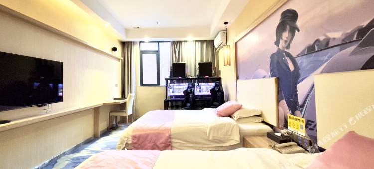 方柚电竞酒店(深圳平湖双拥街地铁站店)图片