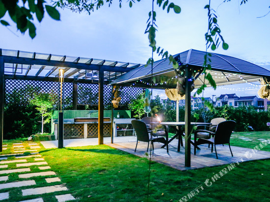 花筑·吾遇素月民宿(上海滴水湖临港店)