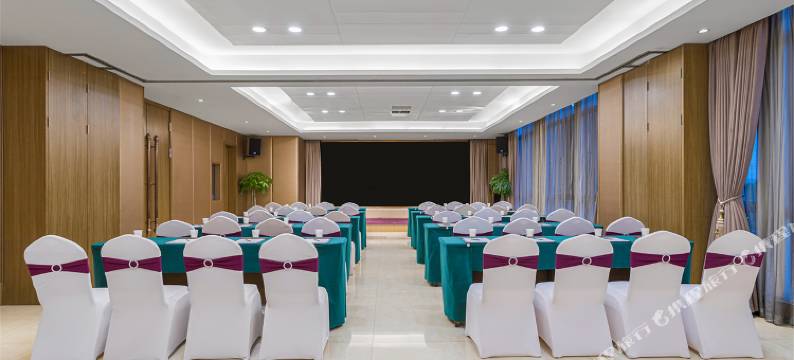 紫金·华都酒店(盐城金融城店)图片