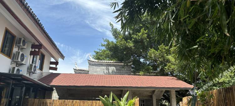 观己·拙然居民宿(江南宋城历史文化旅游区古城墙店)图片