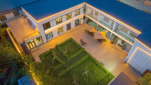 hotel overview picture