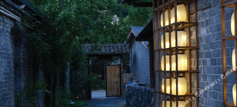 江小鸭·茶巷民宿(东江湖景区店)图片