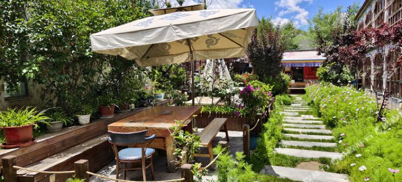 拉萨8844自驾游富氧客栈图片