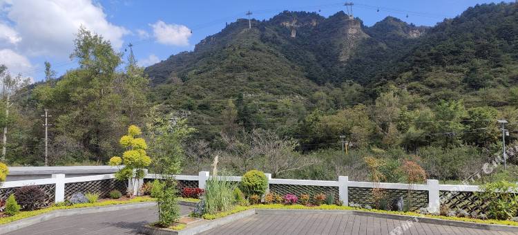蓝梦云栖民宿(王莽岭店)图片