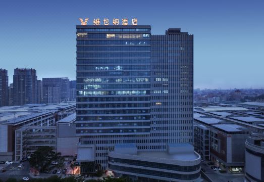 Vienna Hotel (Shishi International Clothing City Branch) over view