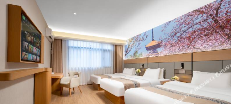 如家驿居酒店(武汉光谷广场地铁站民族大学店)图片