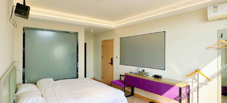 v酒店(长安大学城何家营地铁站店)图片