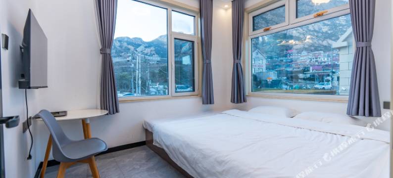 青山渔村情海一宿图片