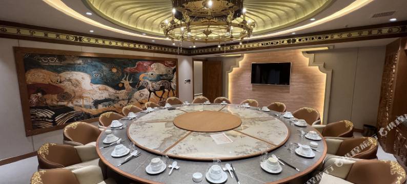 宇豪国际酒店(海勃湾区乌海站店)图片