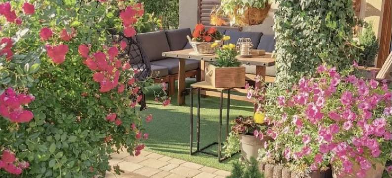 TOWO上品花园酒店(南昌梦时代广场青山湖大道地铁站店)图片