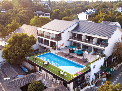 南京雾落间民宿