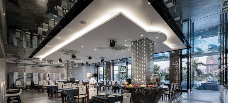 江语江景·一线江景温泉酒店(西双版纳景洪告庄星光夜市店)图片