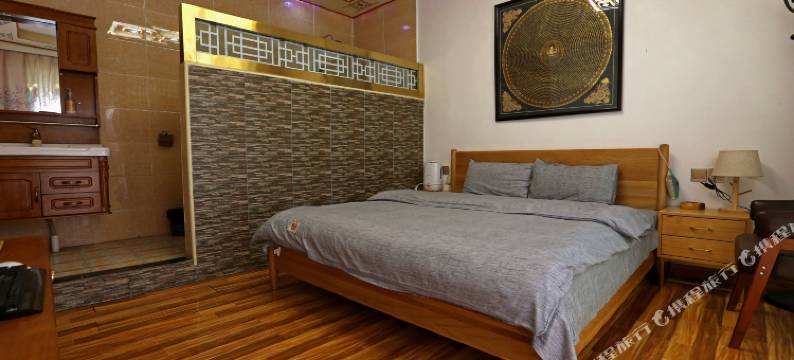 拉萨若初见梨花驿站图片