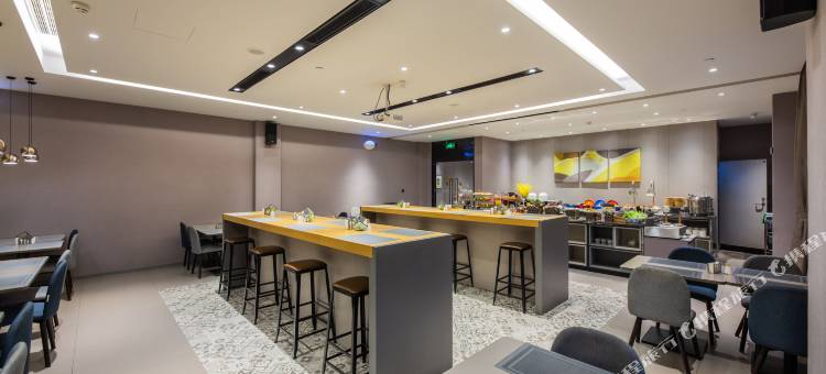 如家商旅酒店(长沙新大新五一广场地铁站店)图片