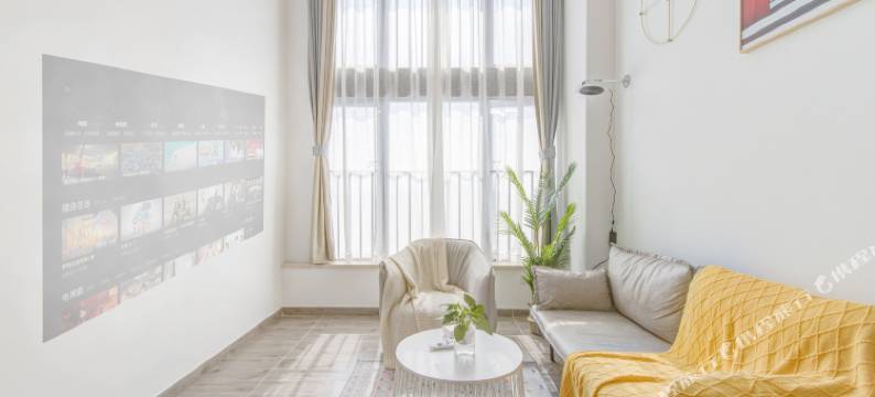 素可泰民宿(石花西路店)图片