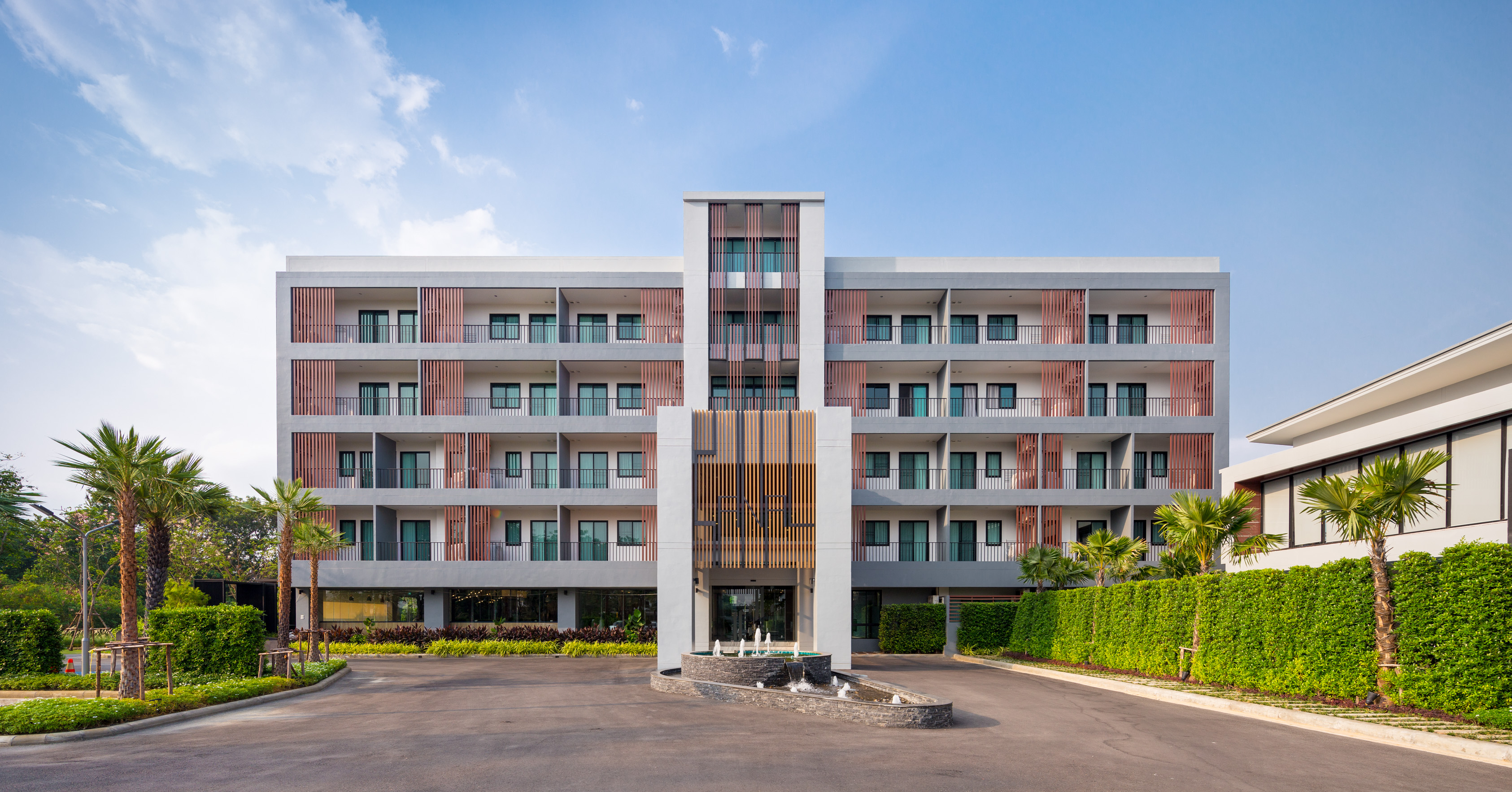 The Canal 304 Hotel & Residence Over view