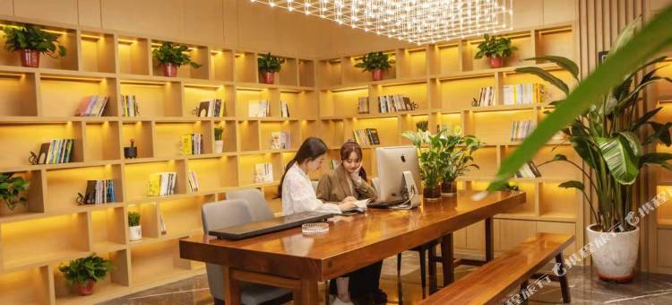 亚果精致酒店(周口红星美凯龙店)图片
