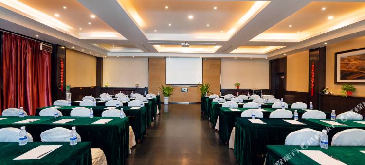 如家睿柏·云酒店(延安宝塔山二道街店)图片