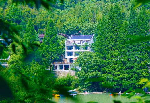 Wanglu Guesthouse Hotel Overview