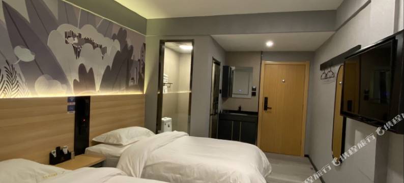 飞机城大酒店(阎良火车站千禧广场店)图片