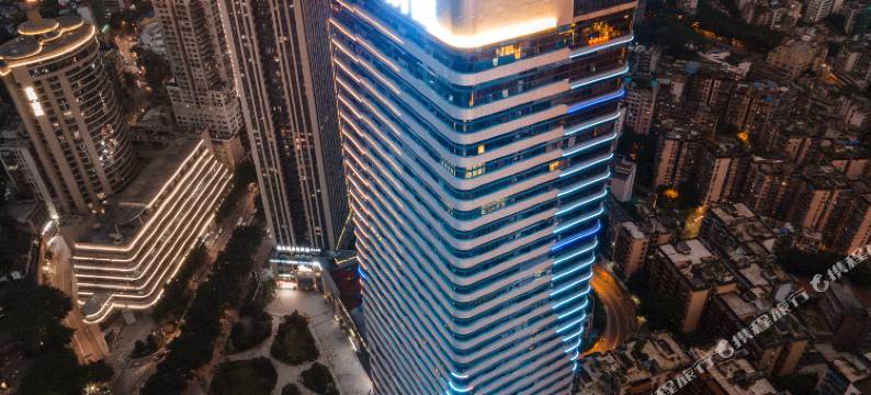 云幕国际酒店(重庆解放碑步行街店)图片