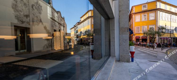 Chic & Basic Gravity图片