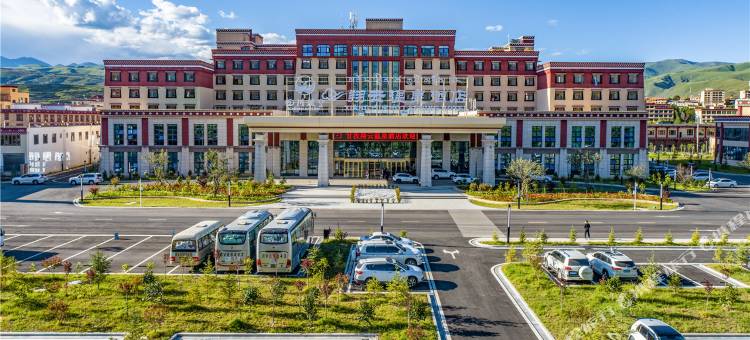 甘孜翔云温泉酒店图片