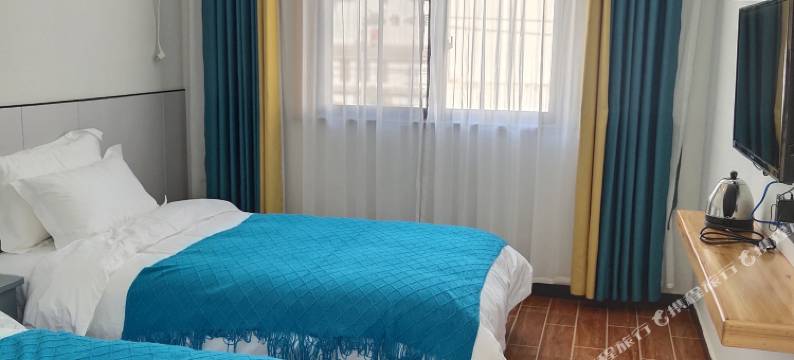 婺源金秋美宿图片