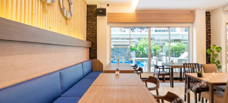 芭堤雅南海滩科科特尔酒店(Kokotel Pattaya South Beach)图片