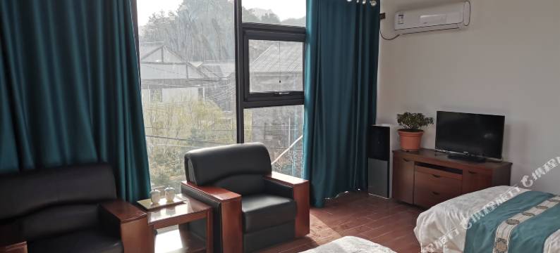 天桥宾馆(白云小镇店)图片