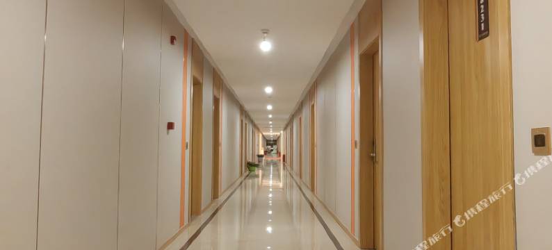 进贤九龙商务宾馆(火车站店)图片